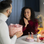 Top 11 Gifts ideas For a Newlywed Couple